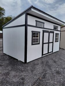 LP Bargain Barn: Single Slope-image