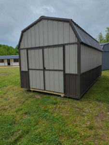 Metal Bargain Barn-image