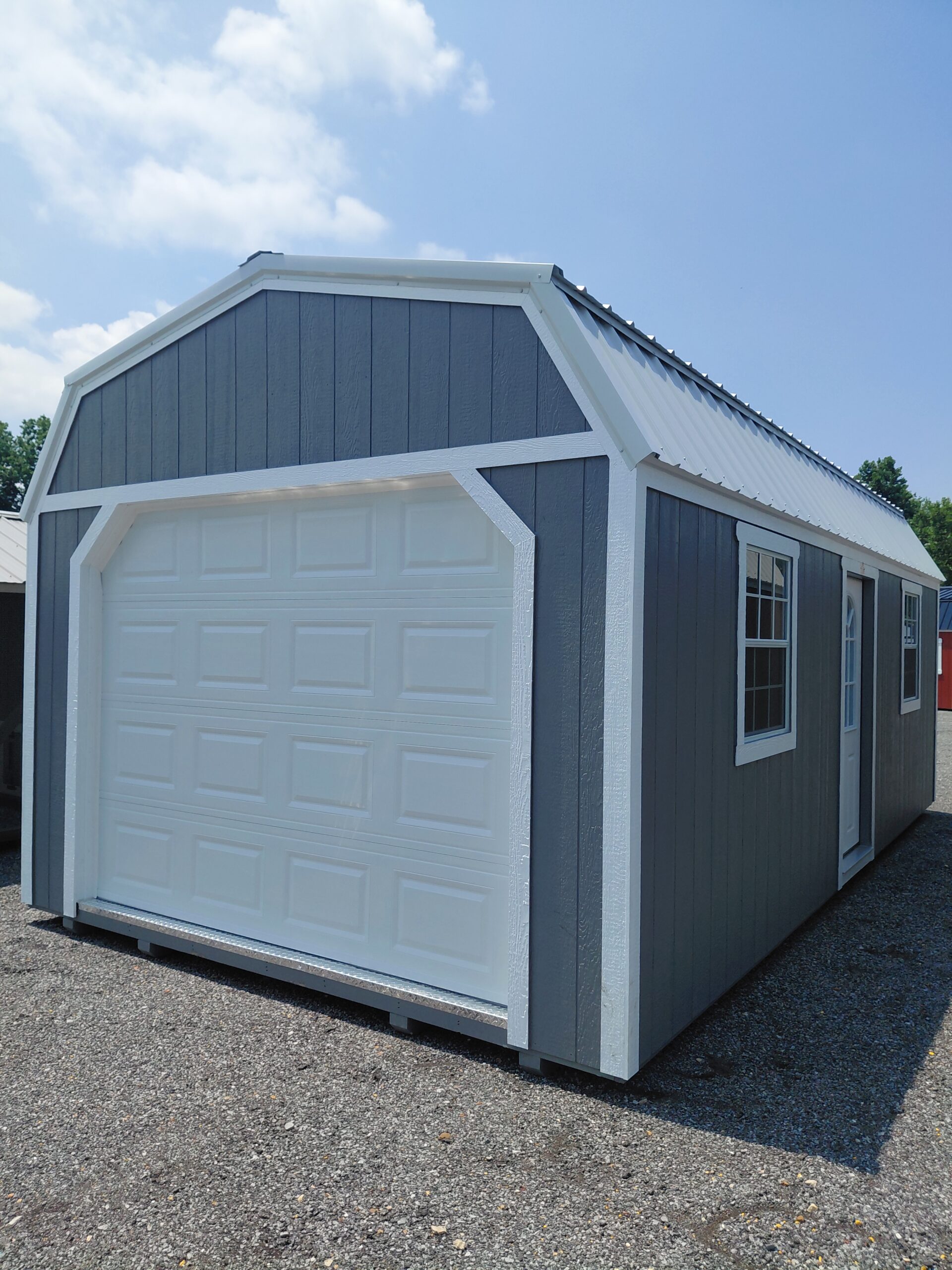 LP Bargain Barn w/Garage Door-image